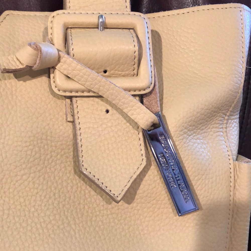 NWOT Samantha Thavasa New York leather handbag - Picture 4 of 8